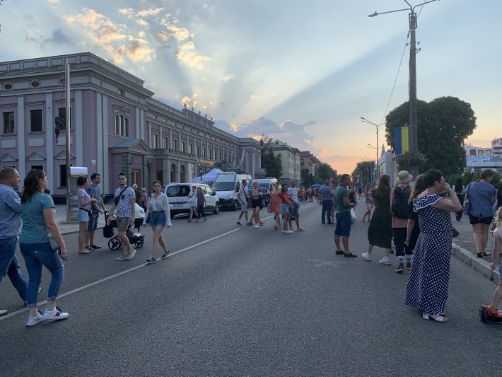 У Черкасах відбувся “Мистецький простір на Хрещатику” (ФОТОРЕПОРТАЖ)