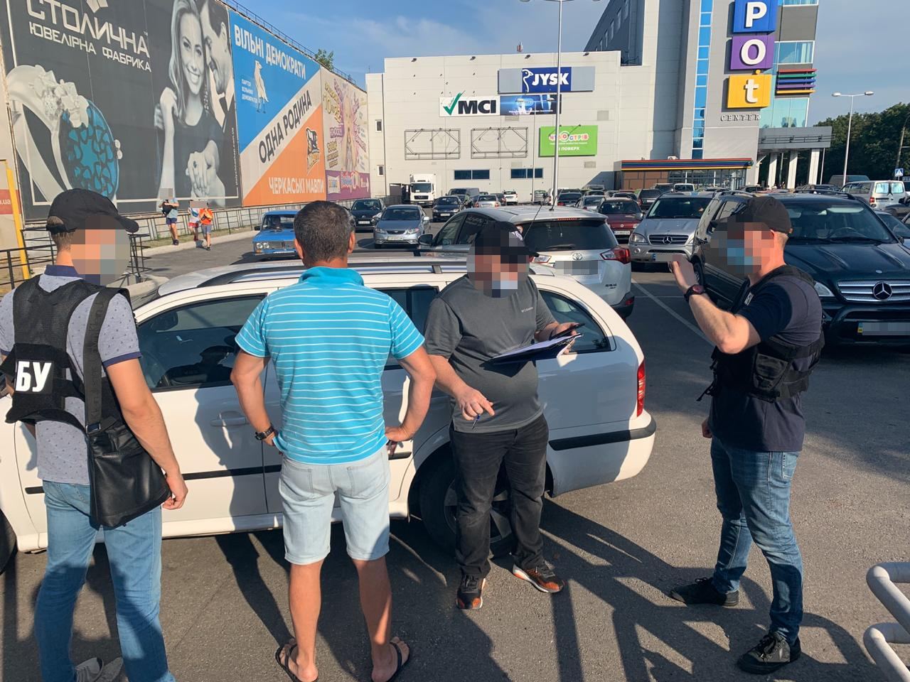 У Черкасах судитимуть правоохоронця за незаконне прослуховування громадян