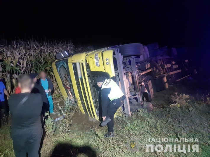 У ДТП на Черкащині загинув водій вантажівки