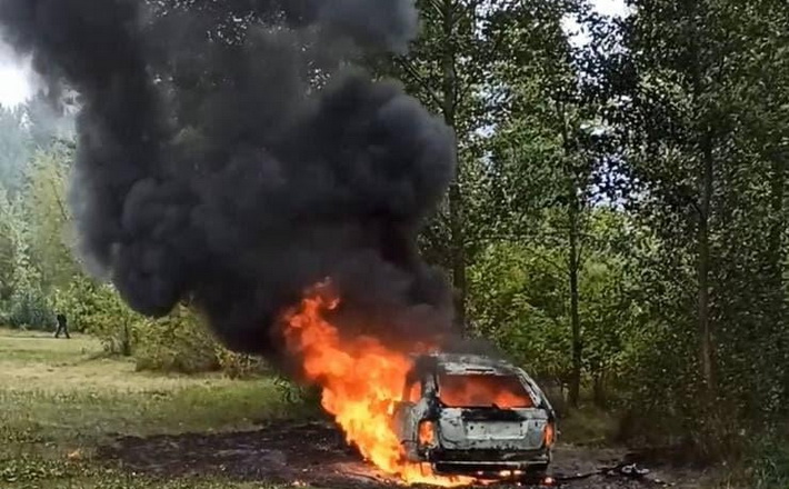 Авто, яке може належати вбивцям черкаського бізнесмена, згоріло