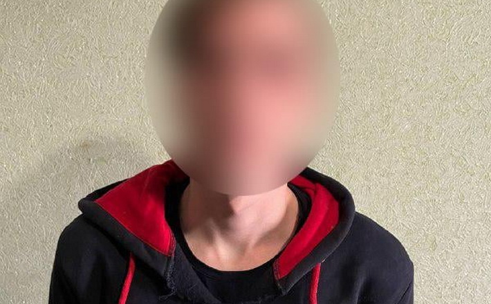 На Черкащині неповнолітній хлопець вдарив ножем батька