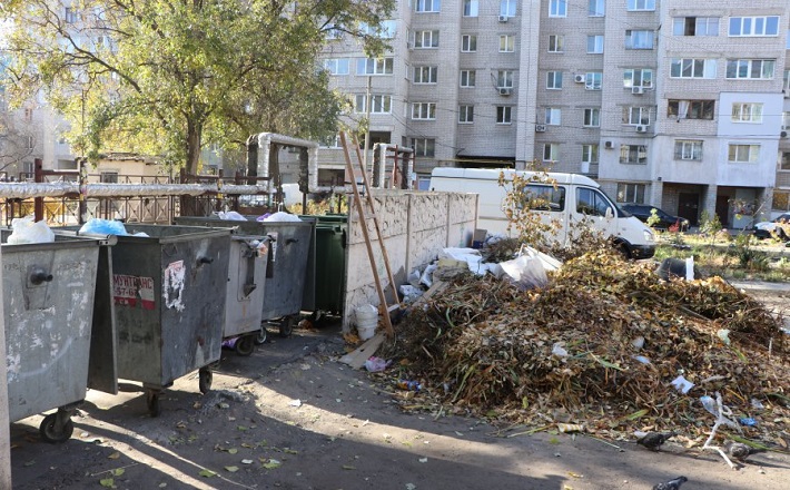 За складування сміття у невідведених місцях штрафуватимуть на 1 700 гривень