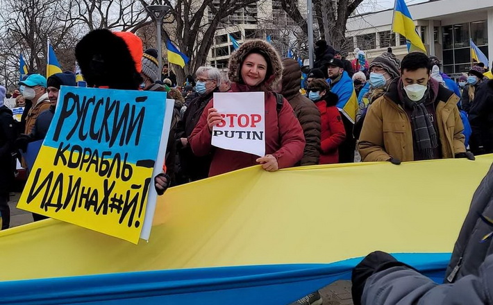 “Ми з вами всім серцем”, – черкащанка про підтримку української діаспори в Канаді