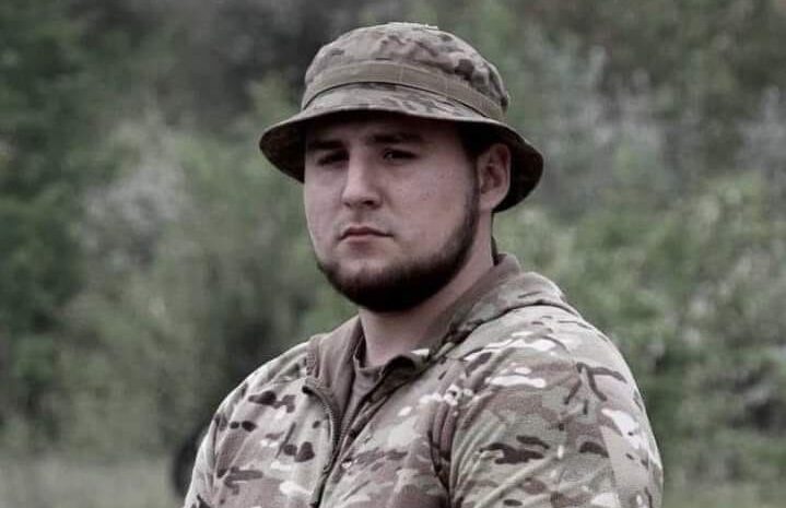 “Ми пишемо Україну своєю кров’ю”: на Черкащині попрощалися із командиром добробату
