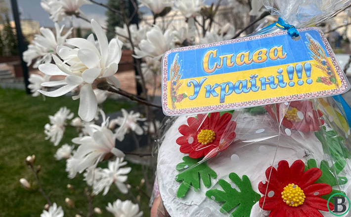 258 тисяч гривень за пасочки: у Черкасах провели благодійну акцію для допомоги ЗСУ (ВІДЕО)