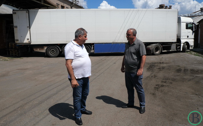Черкаські меценати відправили переселенцям на західну Україну гуманітарний вантаж (ВІДЕО)