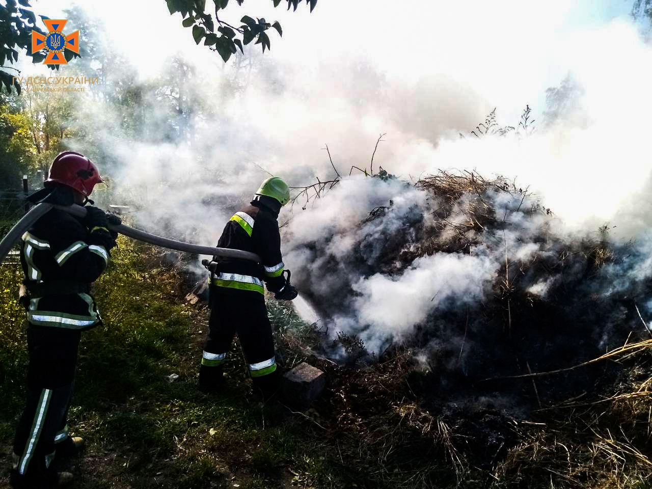 У Черкаській області виникли дві пожежі сміття