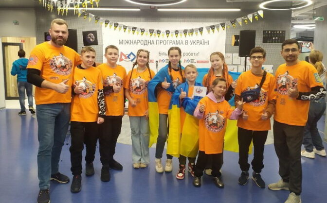 Черкаські команди робототехніків повернулися з перемогою з фестивалю FIRST LEGO LEAGUE