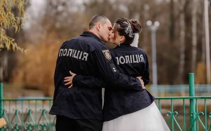 У Черкасах двоє поліцейських створили нову родину