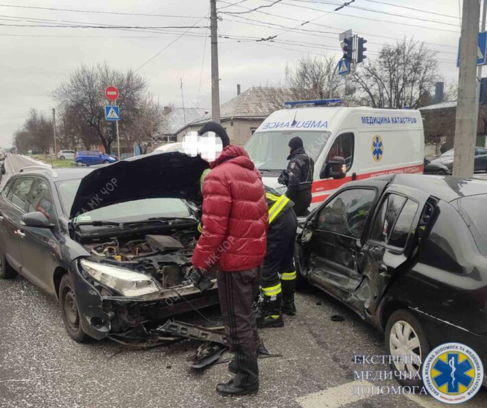 Аварія в Черкасах: травмовані мама з 15-річною донькою