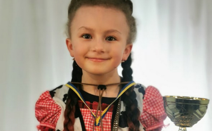 Юна вокалістка із Черкас перемогла на всеукраїнському конкурсі