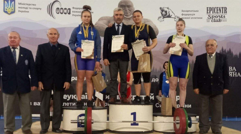 Жителька Сміли стала чемпіонкою України з важкої атлетики