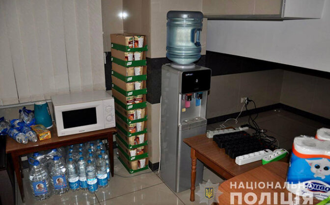 Зі світлом та старлінками: у ГУНП в Черкаській області запрацював пункт незламності