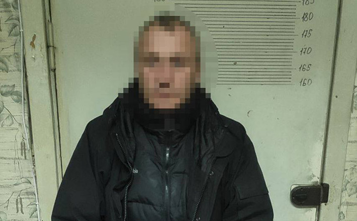 Вихопив телефон і втік: у Черкасах затримали грабіжника