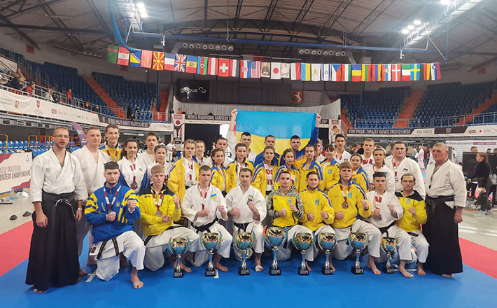 Черкаські спортсмени здобули кілька “золотих” нагород на Чемпіонаті Світу з традиційного карате
