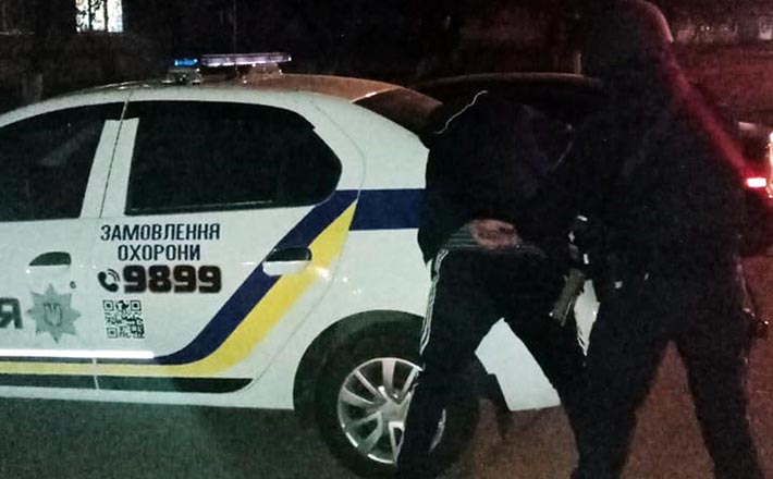 У черкаському супермаркеті затримали агресивного крадія