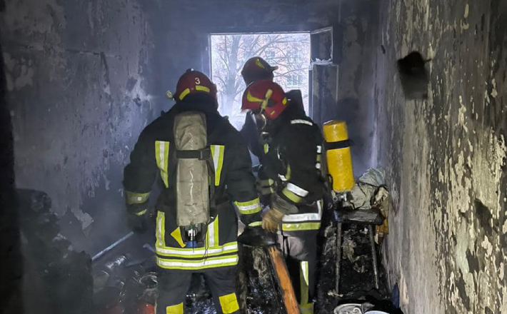 Під час гасіння пожежі у Черкасах евакуювали сімох осіб