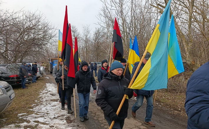 Віддав найдорожче: на Черкащині попрощалися зі снайпером