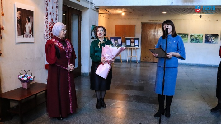 Мистецький проєкт Олександри Теліженко відкрився в Черкасах (ФОТО)