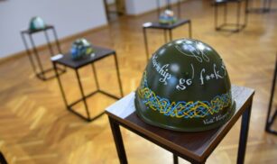 Черкаські художники створили арт-оберіг для захисників (ФОТО)