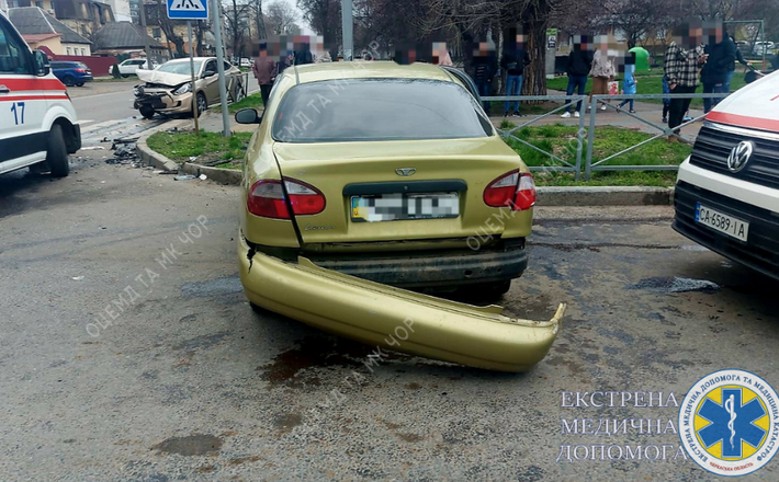 У Черкасах зіштовхнулися дві автівки, є травмовані (ФОТО)