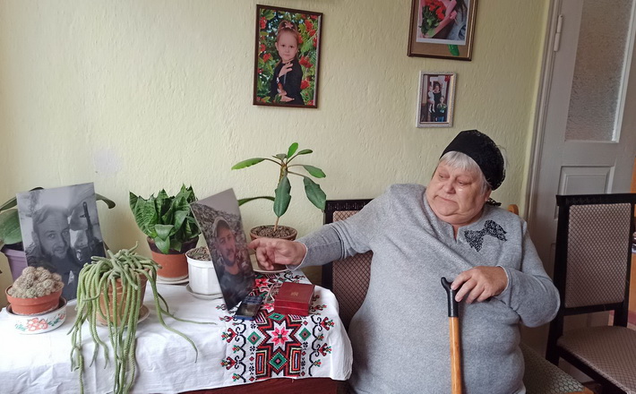 Матері бойового медика передали посмертну нагороду її сина