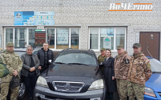 Підприємці Черкащини передали автівки та квадрокоптери для військових (ФОТО)