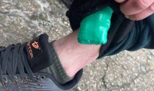 Черкаські правоохоронці вилучили в чоловіка понад 40 згортків із наркотиками