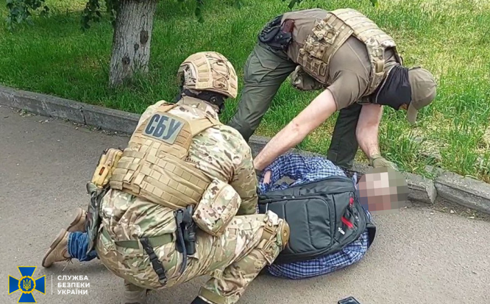 Коригував ворожі удари по місту: в Черкасах затримали російського агента (ФОТО)