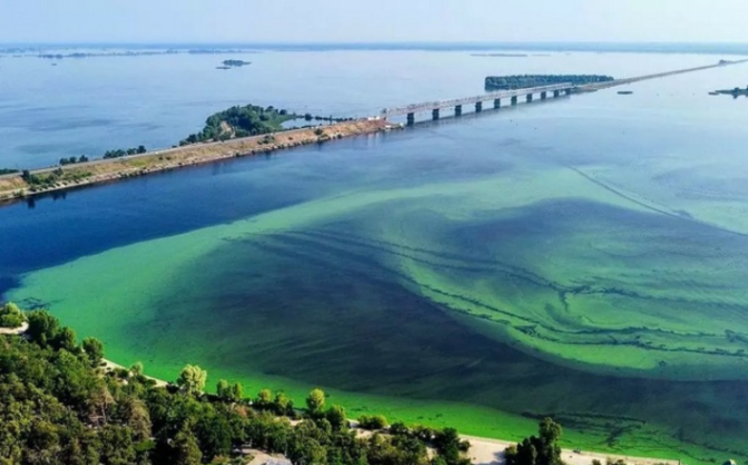 Майже пів мільйона гривень стягнули з черкаського комунального підприємства за забруднення Дніпра