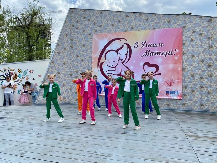 Культурно-мистецький захід «Бути поруч» провели у Черкасах (ФОТО)