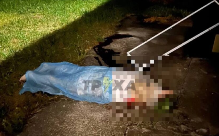 На Черкащині випала жінка з вікна третього поверху