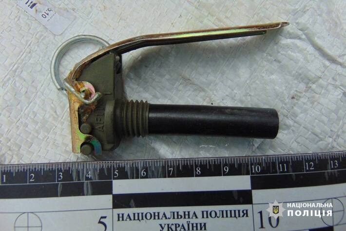 У жителя Звенигородщини виявили гранати та патрони