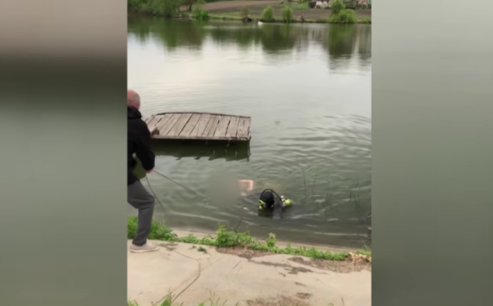Тіло підлітка витягли рятувальники з річки на Черкащині (ВІДЕО)