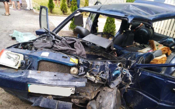 На Золотоніщині сталася ДТП за участі фури: потерпілий у тяжкому стані