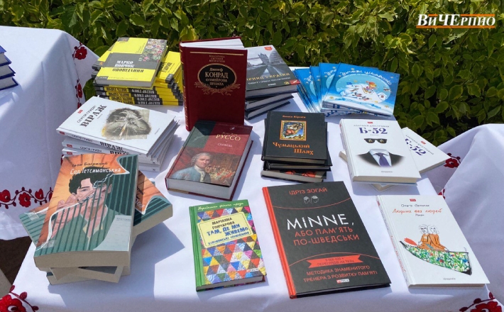 П’ять тисяч книг поповнять полиці бібліотек Черкащини (ФОТО)