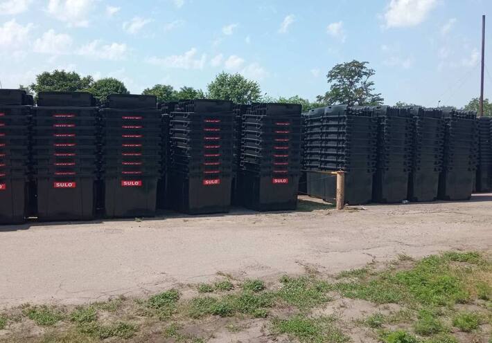 Для Черкас придбали понад 700 сміттєвих контейнерів