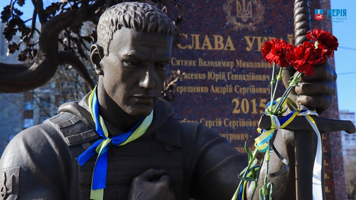 На вулицях Черкас планують розмістити портрети Героїв, що загинули на війні