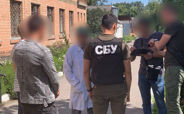 Видавали довідки про непридатність: СБУ викрила схеми ухилення від призову на Черкащині