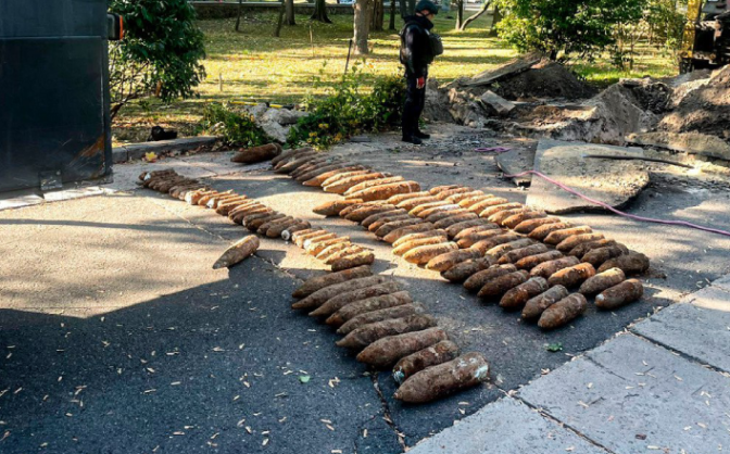 У Золотоноші піротехніки виявили 200 артснарядів