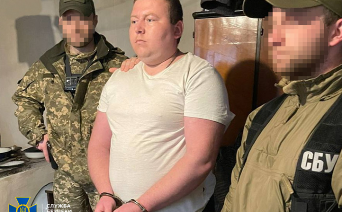 Запропонував окупантам допомогу у війні проти України: СБУ затримала ще одного зрадника (ФОТО)