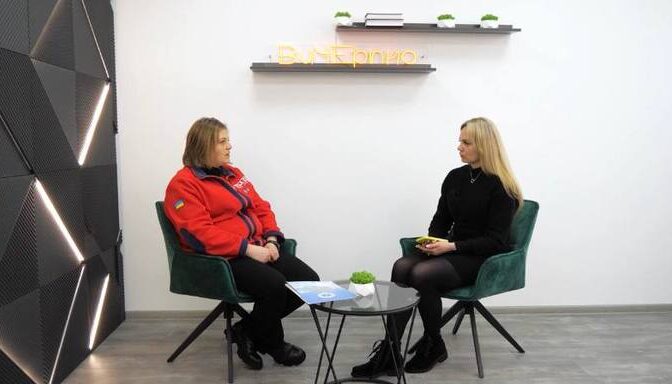 “Ми одні з перших, хто виїздить на місця “прильотів”: черкащанам розповіли про роботу  Екстреної служби (ВІДЕО)