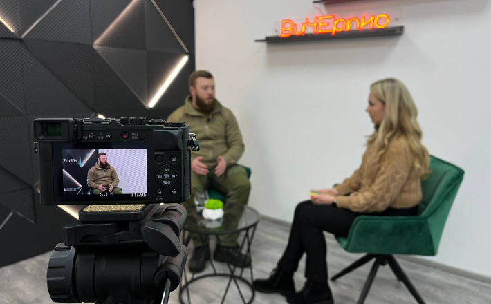 “Перемоги, яка задовольнила б усіх, у найближчій перспективі я не бачу…”, — Дмитро Кухарчук (ВІДЕО)