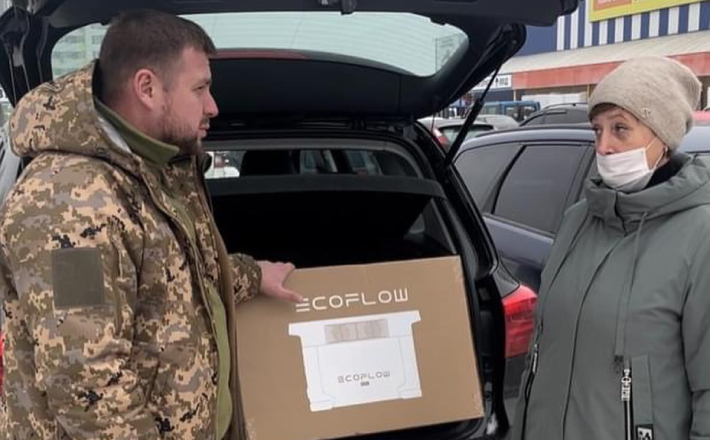 Мати загиблого черкащанина передала підсилення для його побратимів