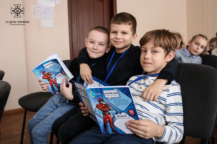 Для першачків однієї з черкаських шкіл провели “Урок безпеки”
