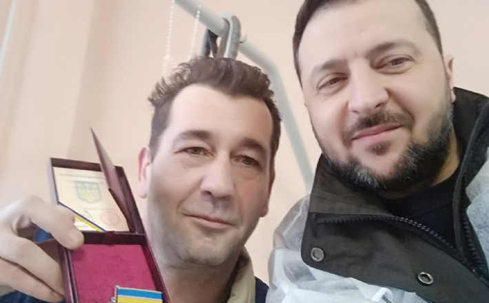 Зеленський нагородив черкащанина орденом “За мужність”(ФОТО)