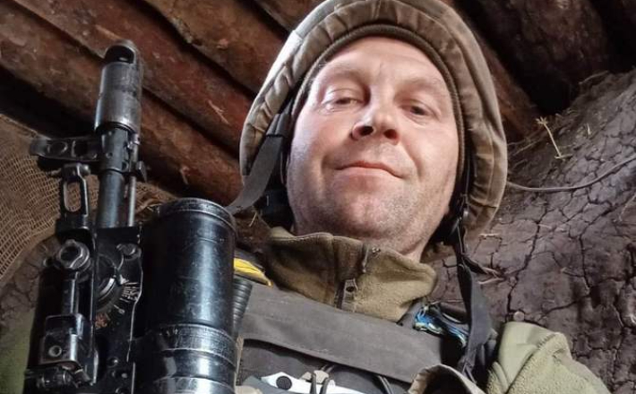 Головнокомандувач відзначив військового з Черкащини