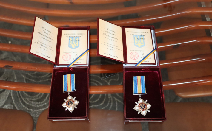 На Монастирищині сімʼям загиблих воїнів вручили посмертні нагороди від президента України