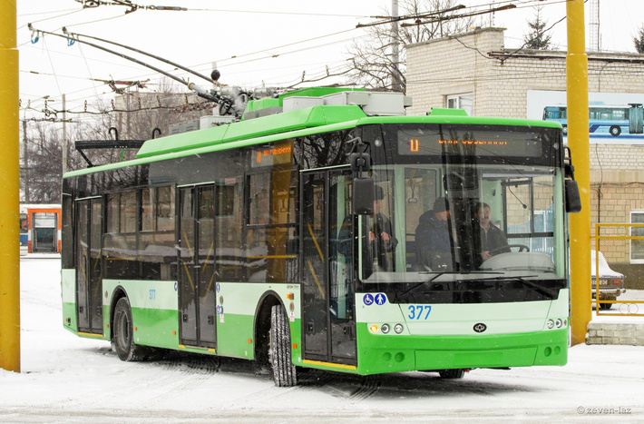 У Черкасах продовжили рух тролейбусів у вечірній час доби