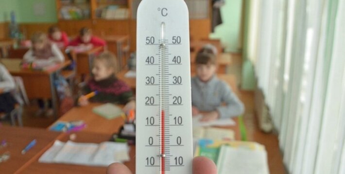 Через відсутність опалення в школах Канева скоротили уроки й запровадили “дистанційку”